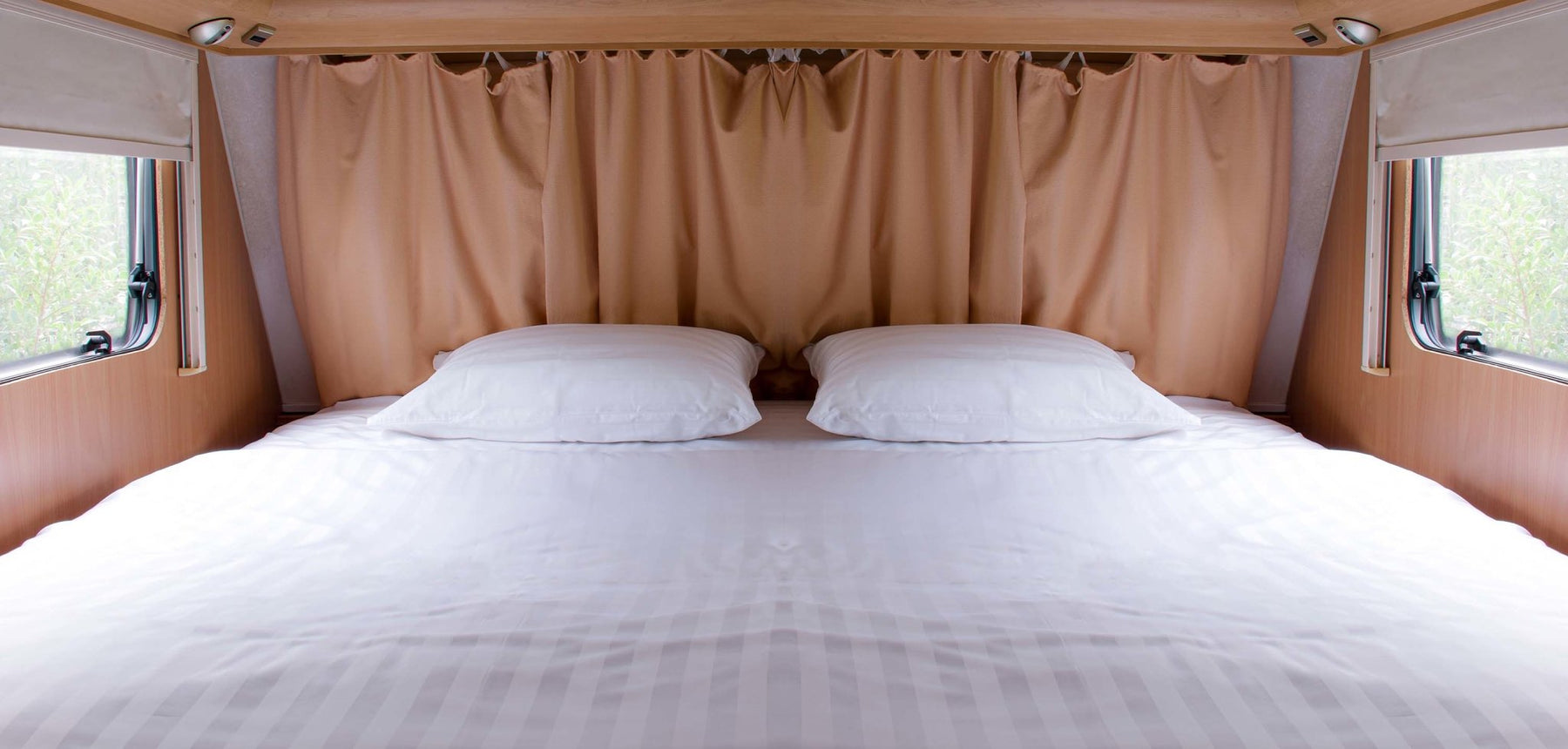How Big is a Queen Air Mattress?: A Definitive Guide