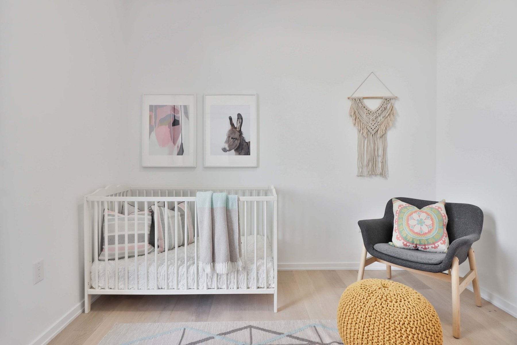 How to Choose the Right Crib Mattress for Your Baby