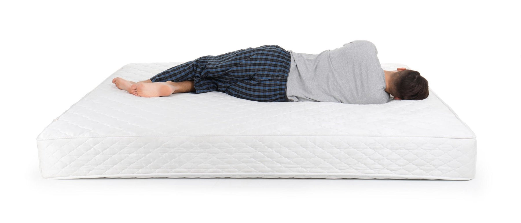 The Pros and Cons of Memory Foam vs. Innerspring RV Mattresses